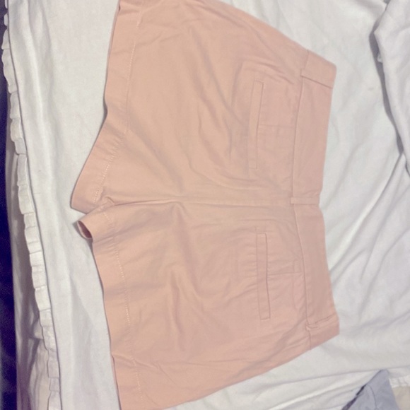 Ann Taylor size 4 shorts - Picture 2 of 3